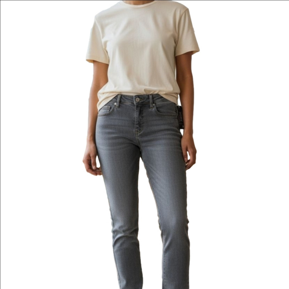 Freddy Women's Skinny Jeans in Light Gray
